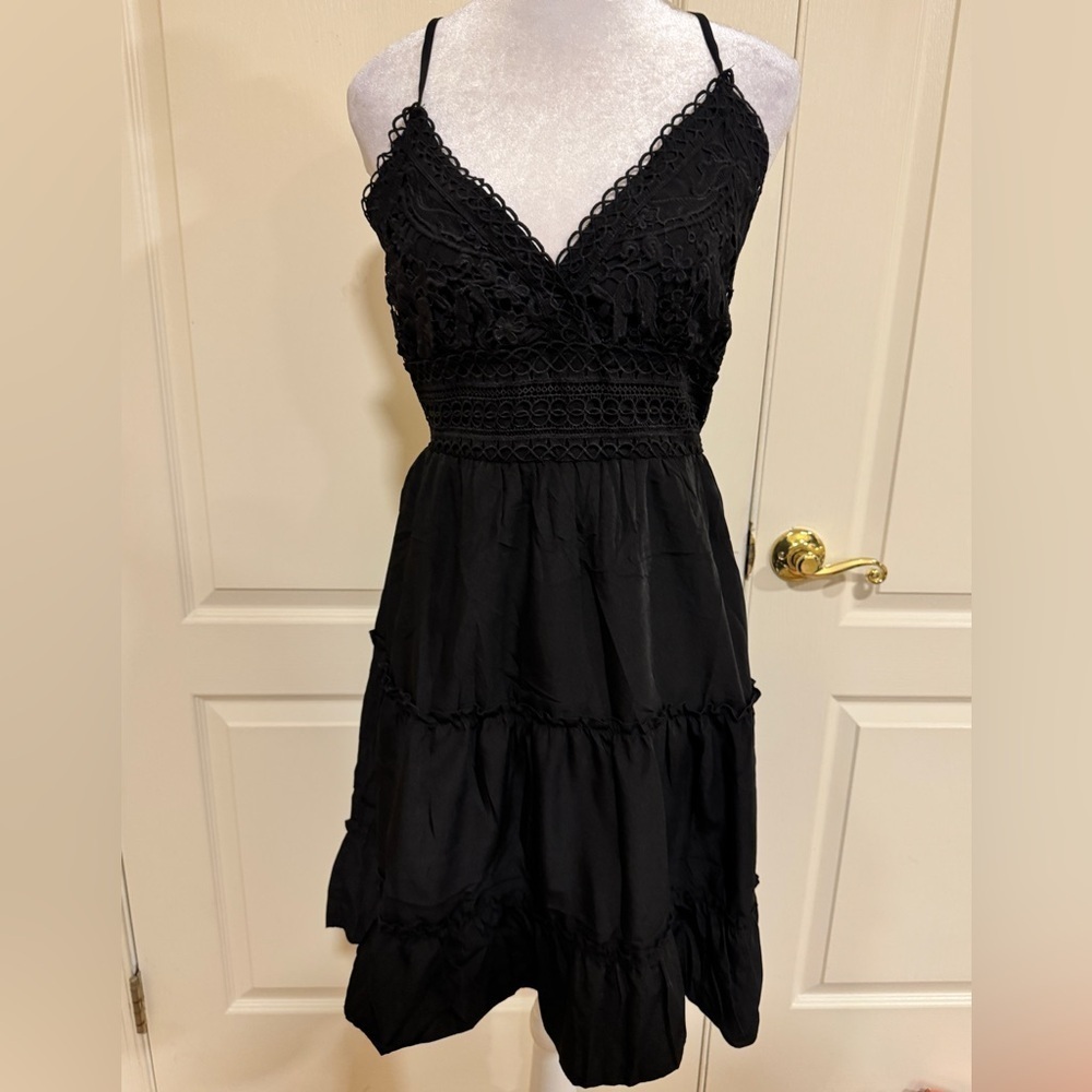 EcoWish Black Lace Dress​​​​​​